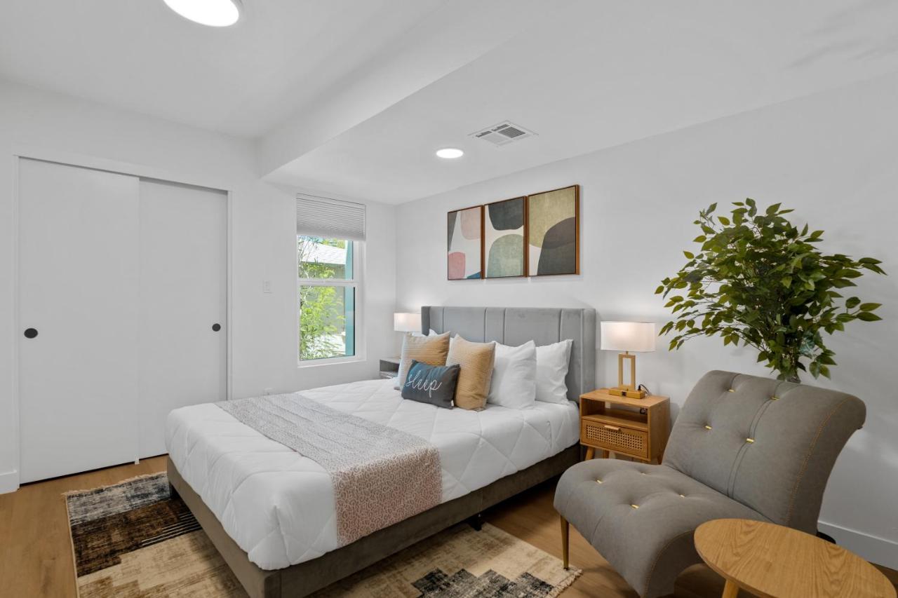 Chic Uptown Phoenix Home - Pool Table & Perfect Location Екстериор снимка