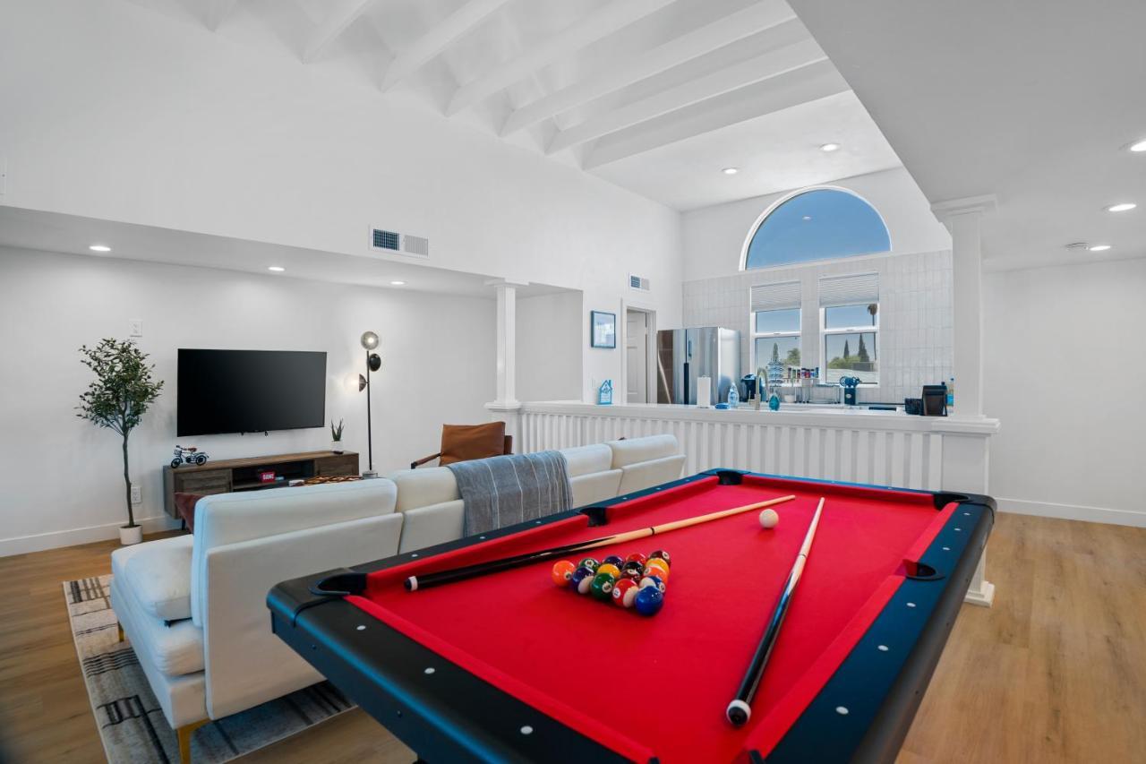 Chic Uptown Phoenix Home - Pool Table & Perfect Location Екстериор снимка
